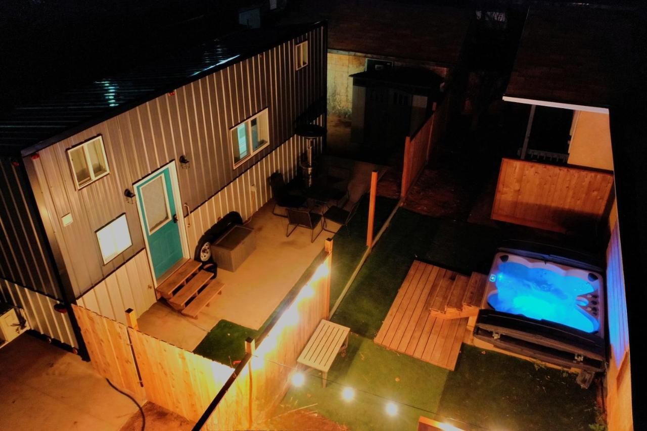 Colorado City Tiny Home Hot Tub מראה חיצוני תמונה