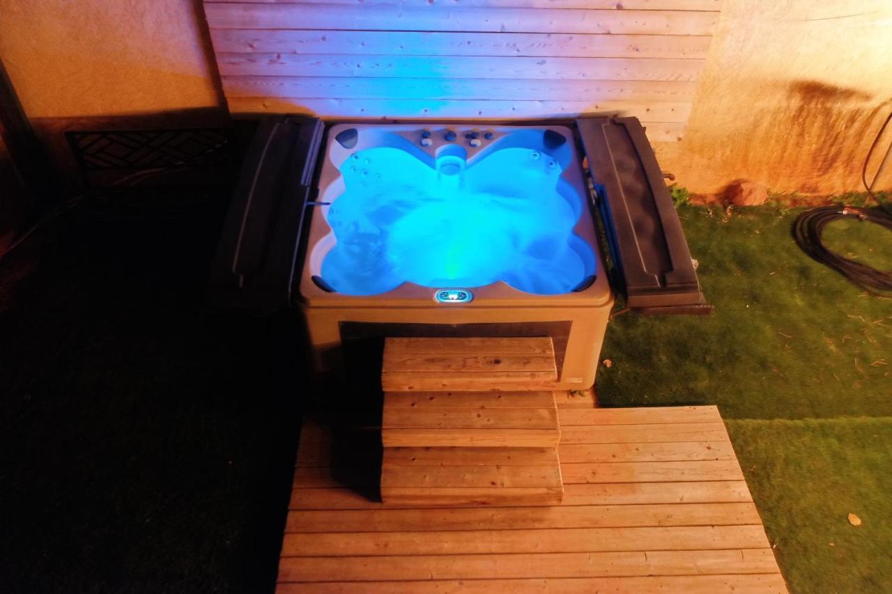 Colorado City Tiny Home Hot Tub מראה חיצוני תמונה