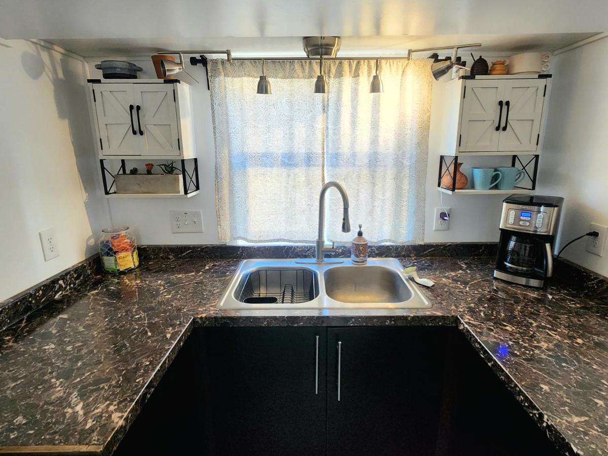 Colorado City Tiny Home Hot Tub מראה חיצוני תמונה